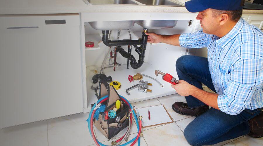 Professional expert plumbing services in Kincaid, KS